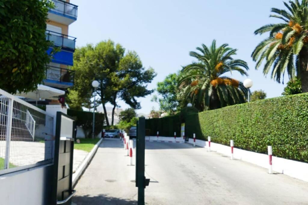 Holiday Rentals Piscina, Playa Parking A 5 Min Caminando Del Puerto De Benalmádena Extérieur photo